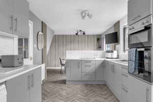 Photo 22- click for photo gallery